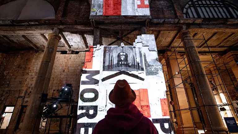 fordetroit_03.jpg